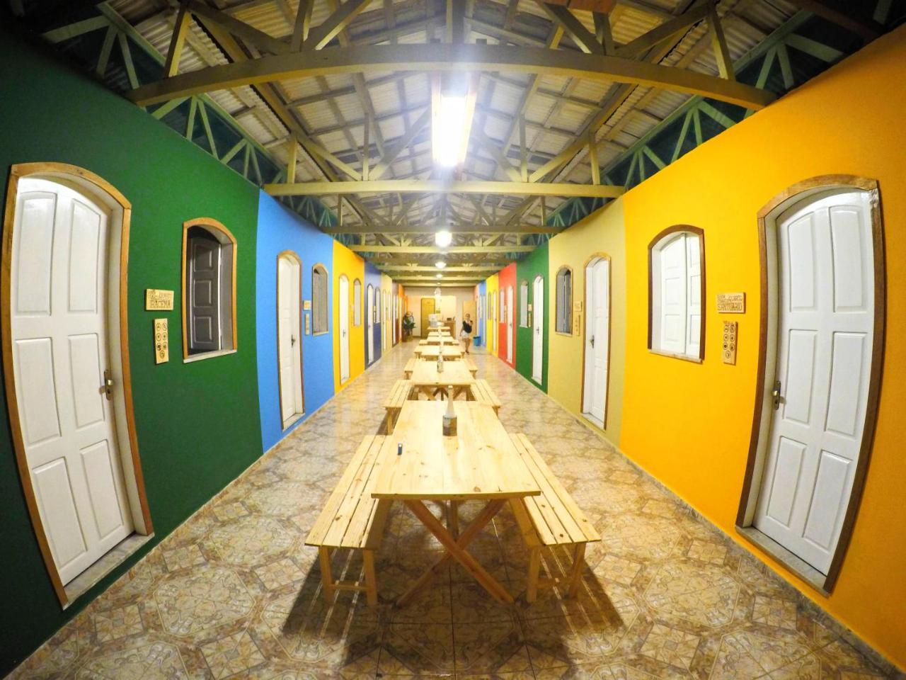 Hostel Da Milla Presidente Figueiredo Exterior photo