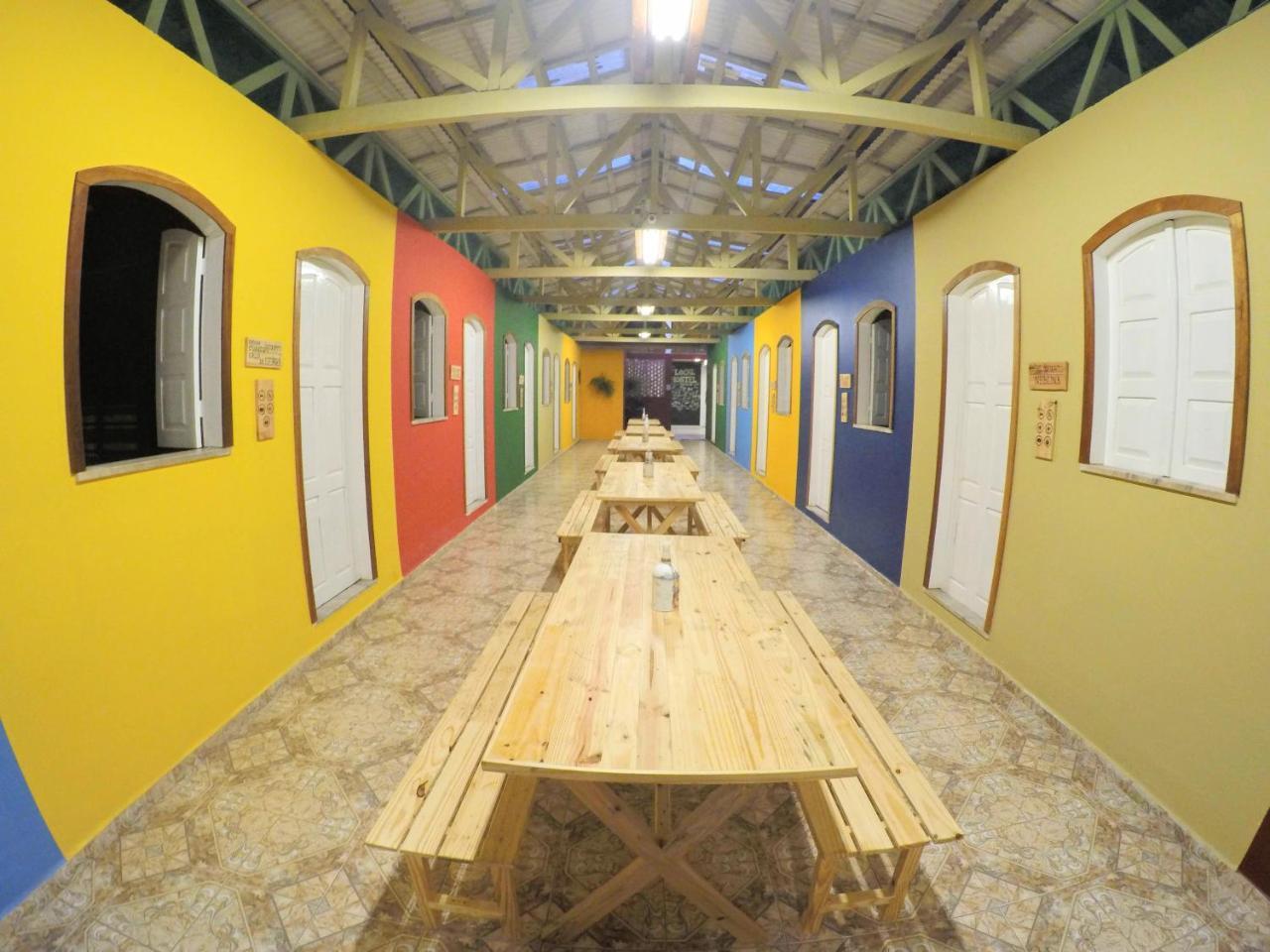 Hostel Da Milla Presidente Figueiredo Exterior photo